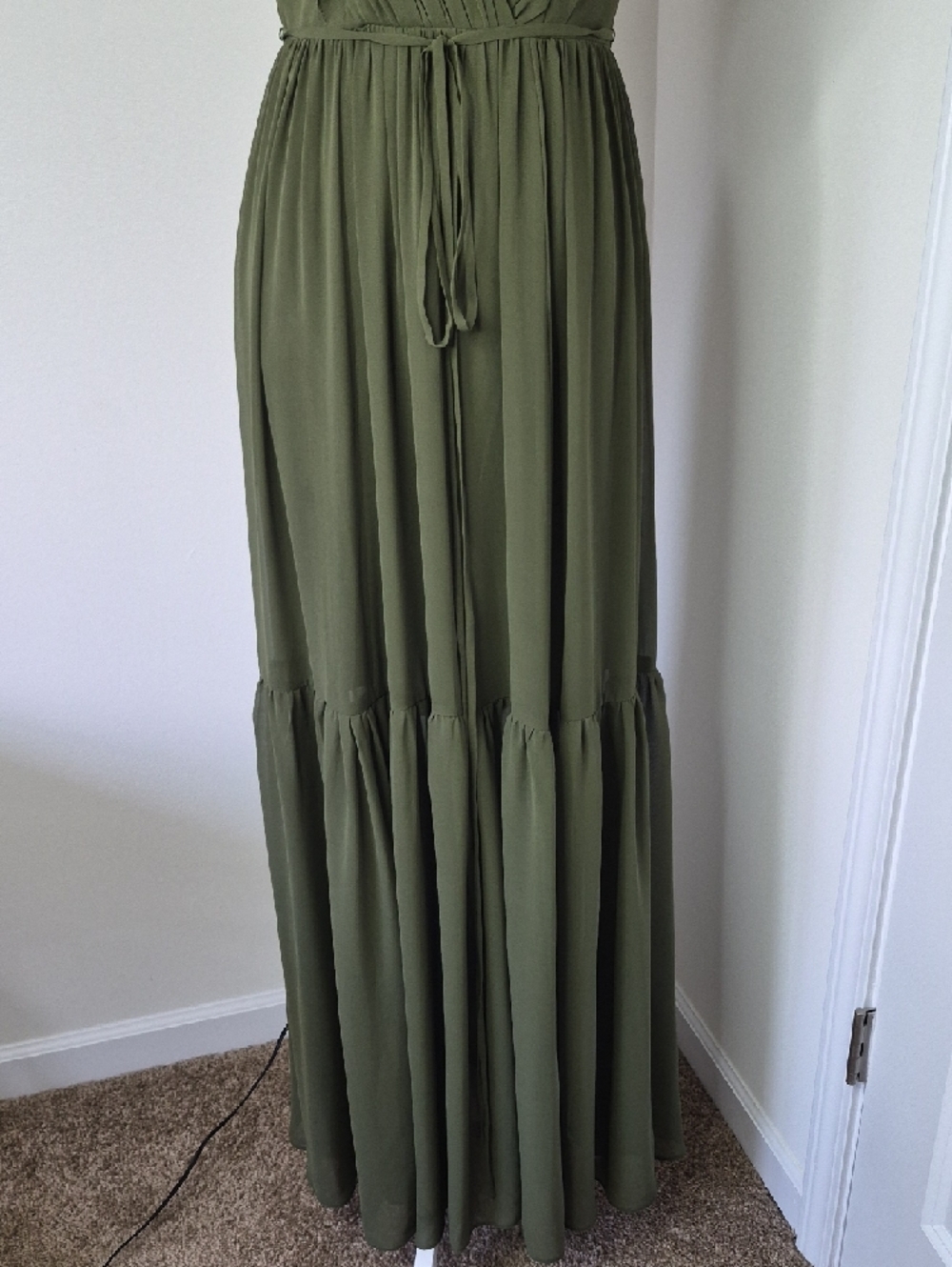White by Vera Wang Olive Green V-Neck Maxi Dress with Flutter Sleeves Size 2 - Picture 8 of 13